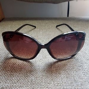 Tahari Oversized Brown Sunglasses NEW